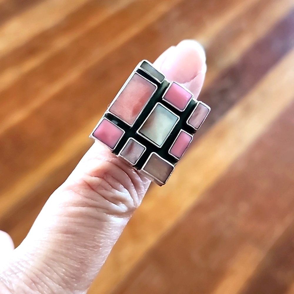 Beautiful sterling silver ring